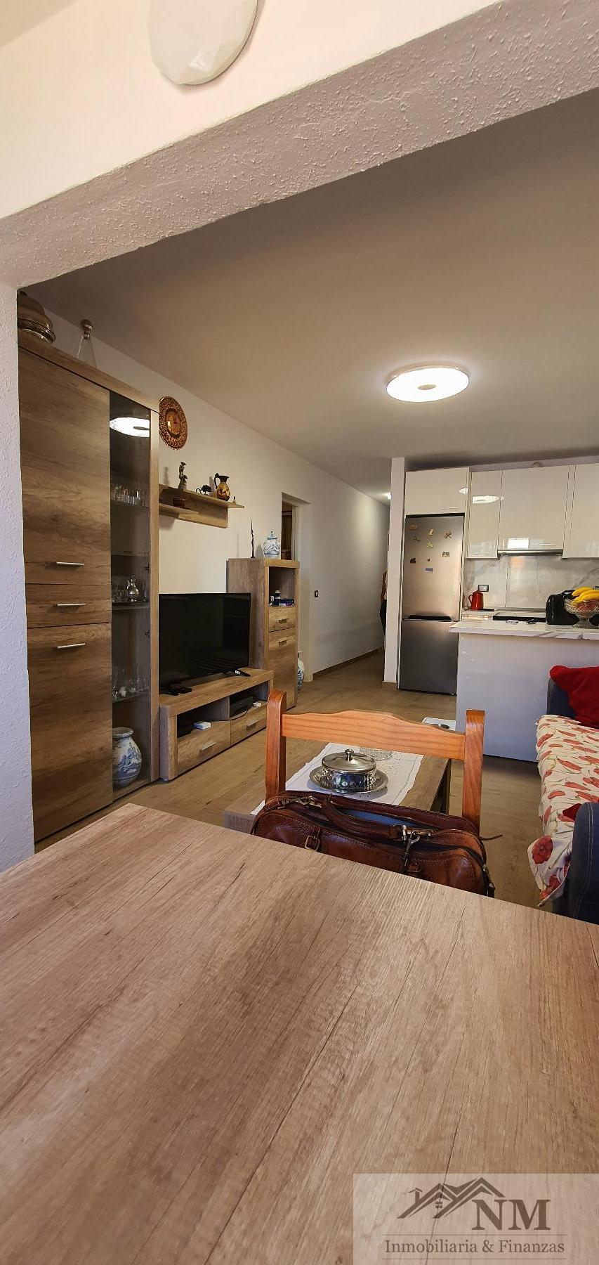 For sale of apartment in Arona