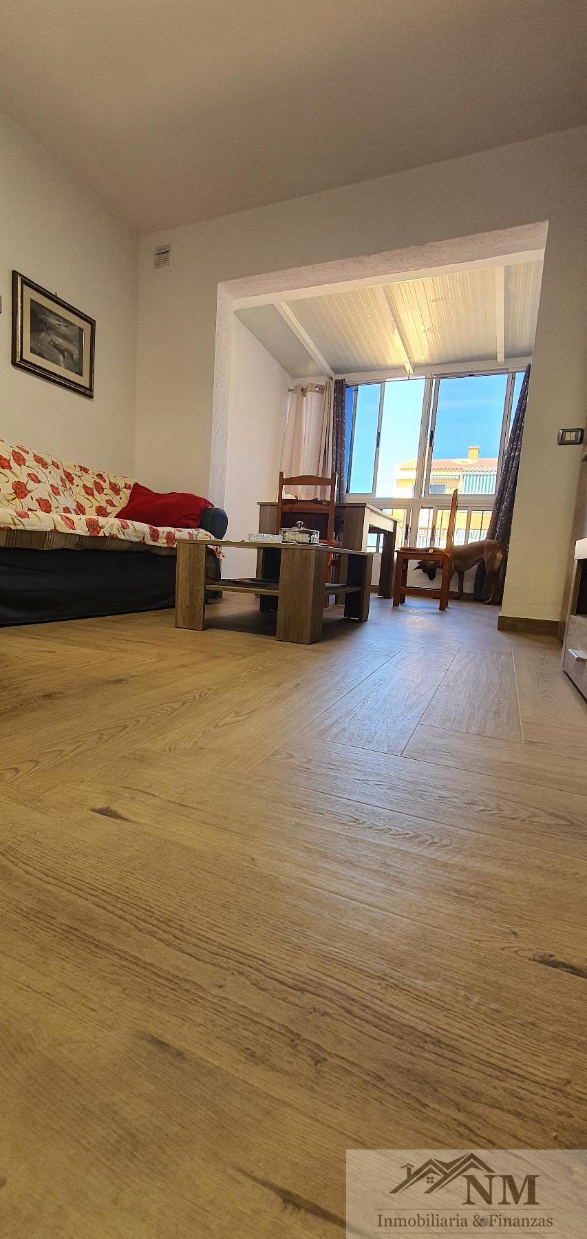 For sale of apartment in Arona
