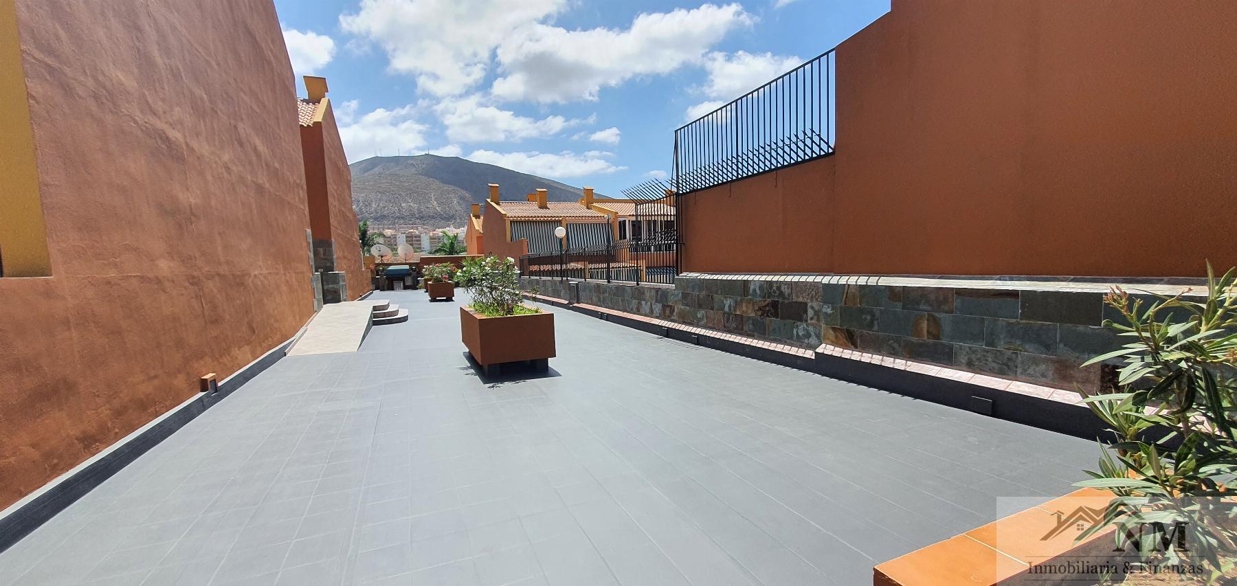 For sale of apartment in Arona
