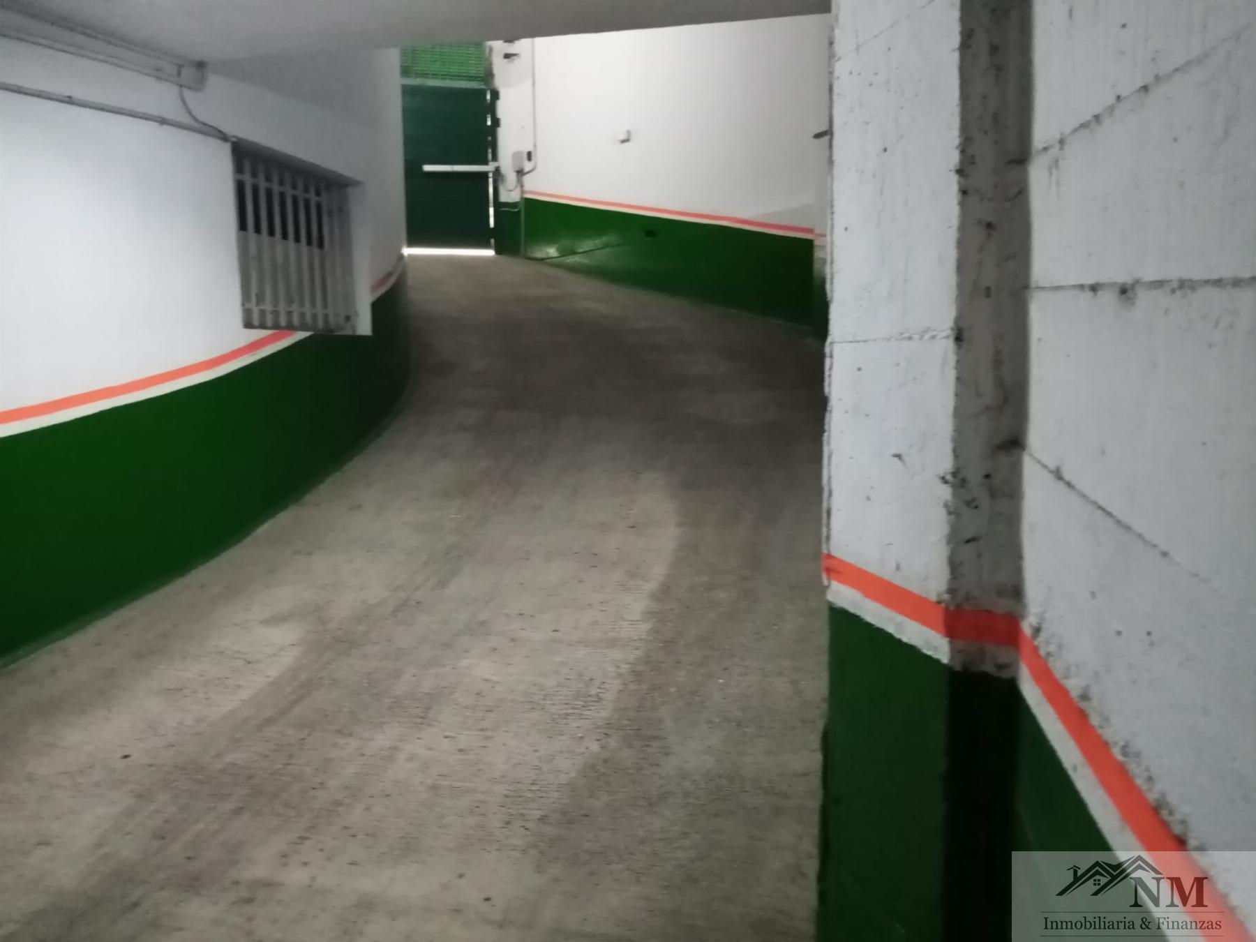 For sale of garage in Arona