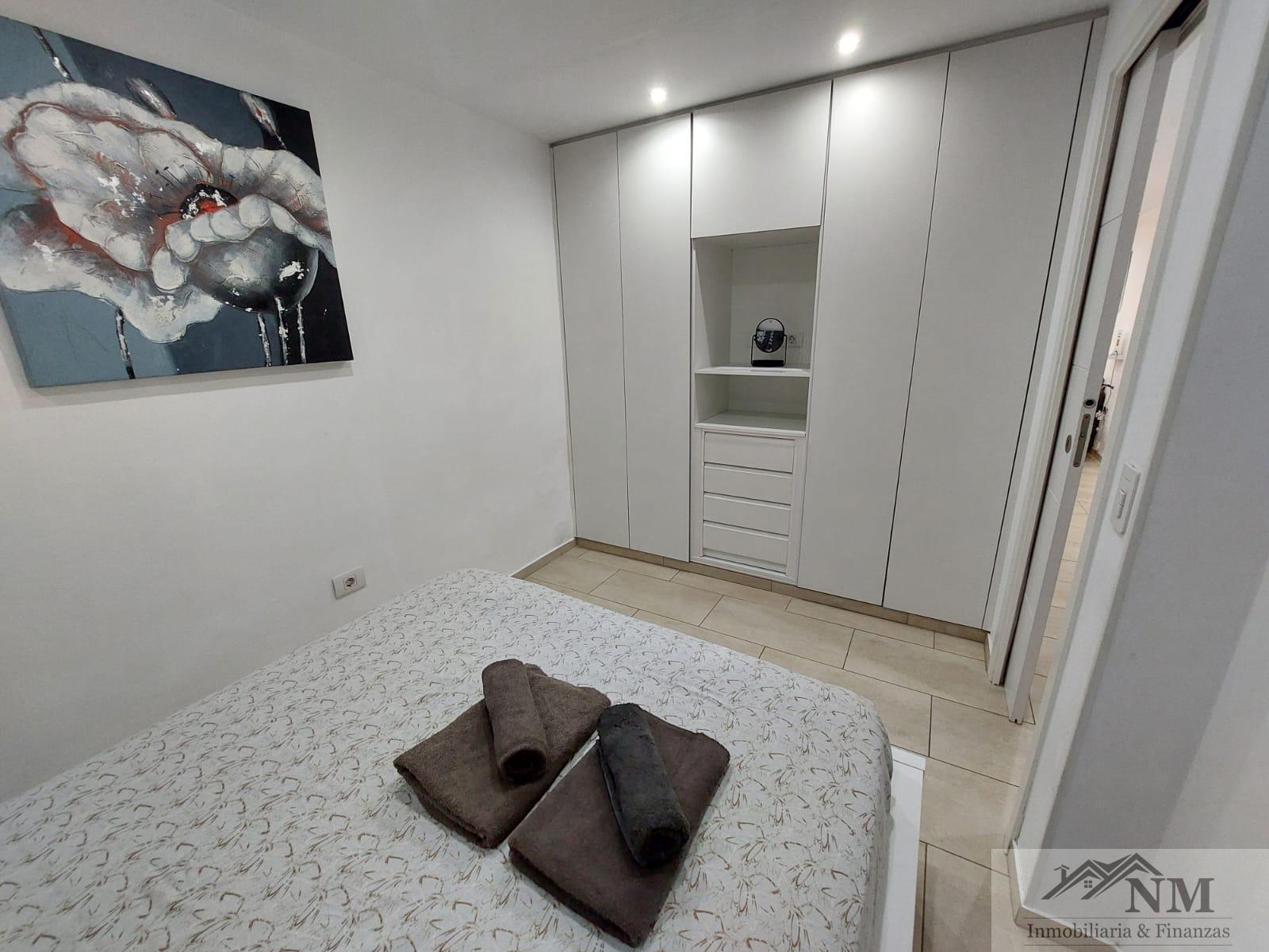 For sale of apartment in Arona