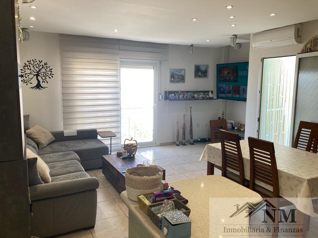 For sale of apartment in Arona
