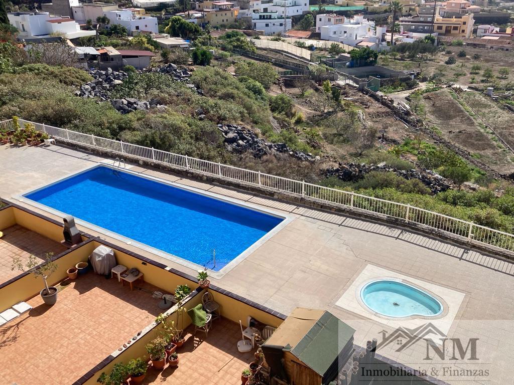 For sale of apartment in Arona