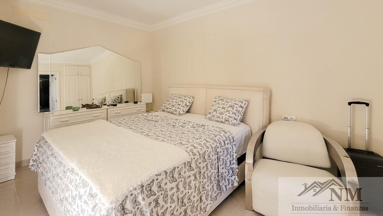For sale of apartment in Adeje