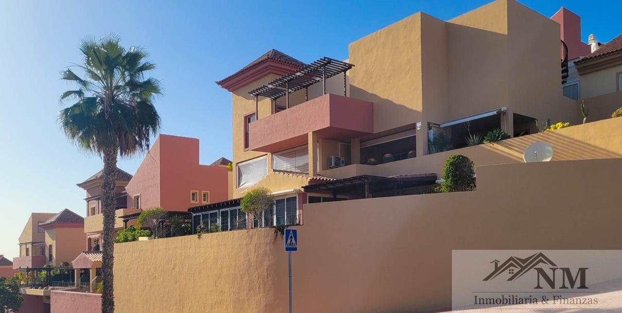 For sale of apartment in Adeje