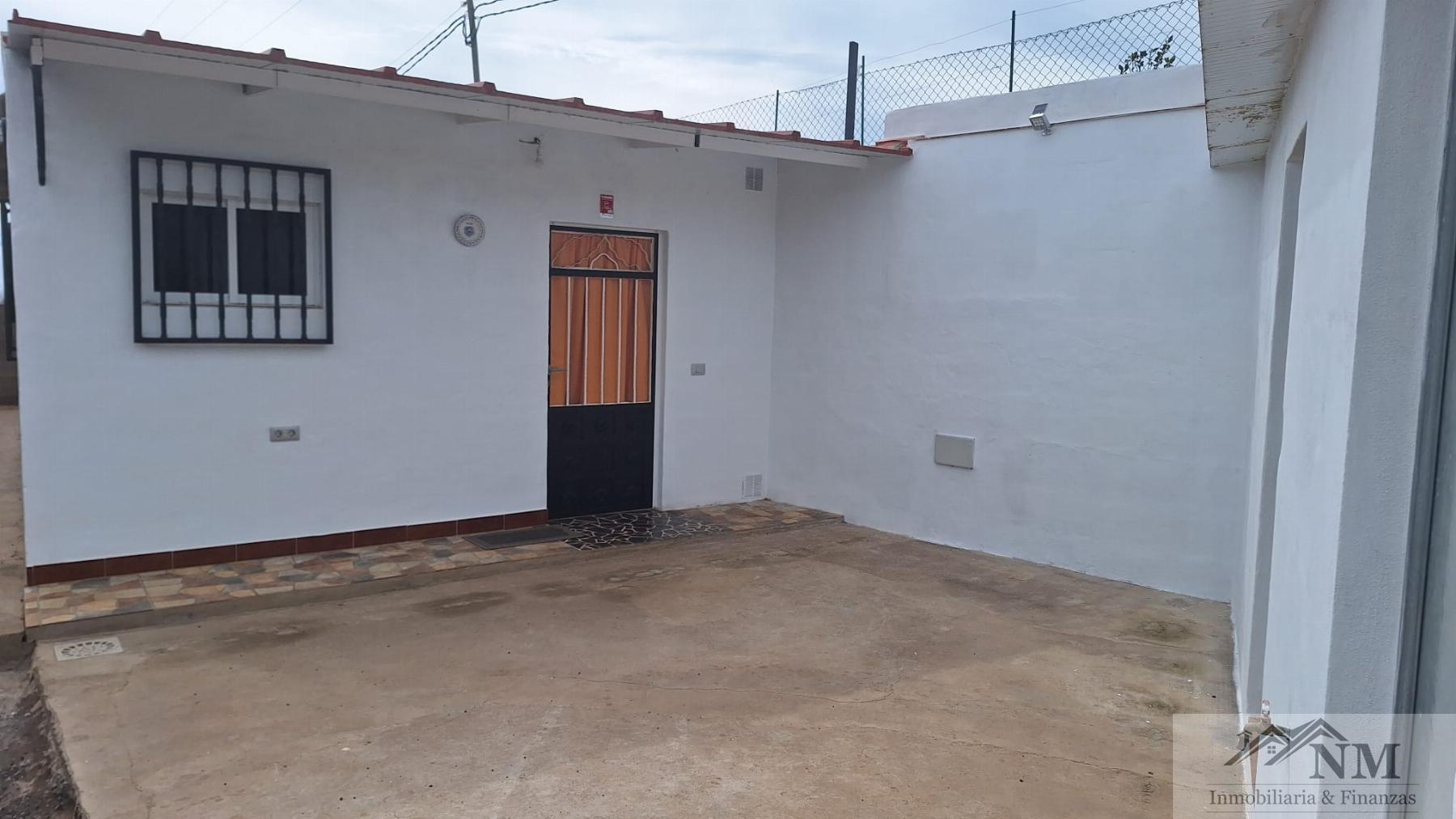 Venta de finca rústica en Granadilla de Abona