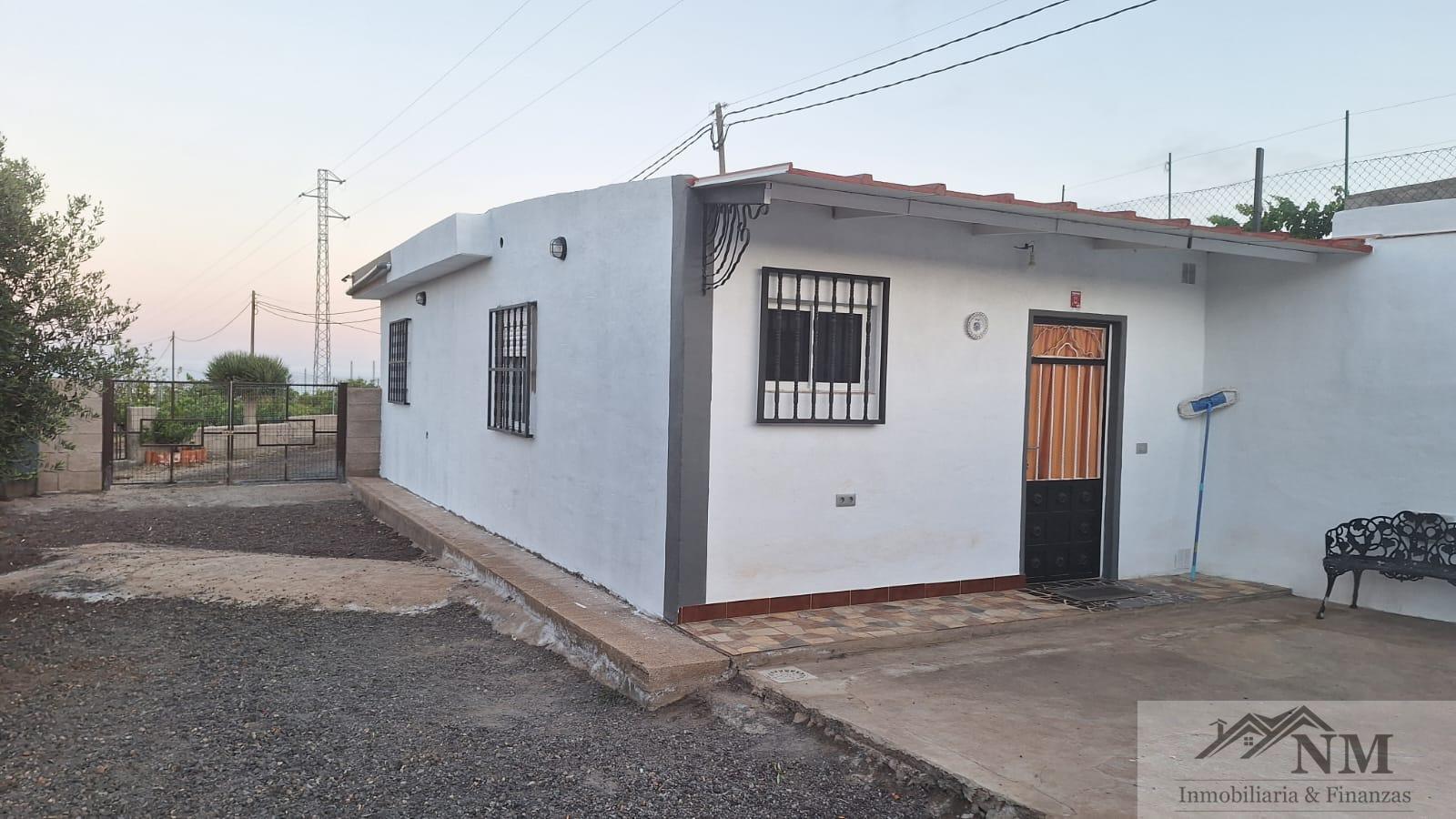Venta de finca rústica en Granadilla de Abona