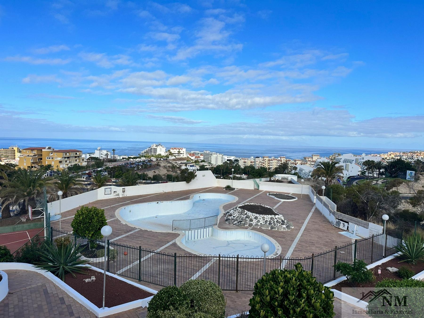 For sale of apartment in Adeje