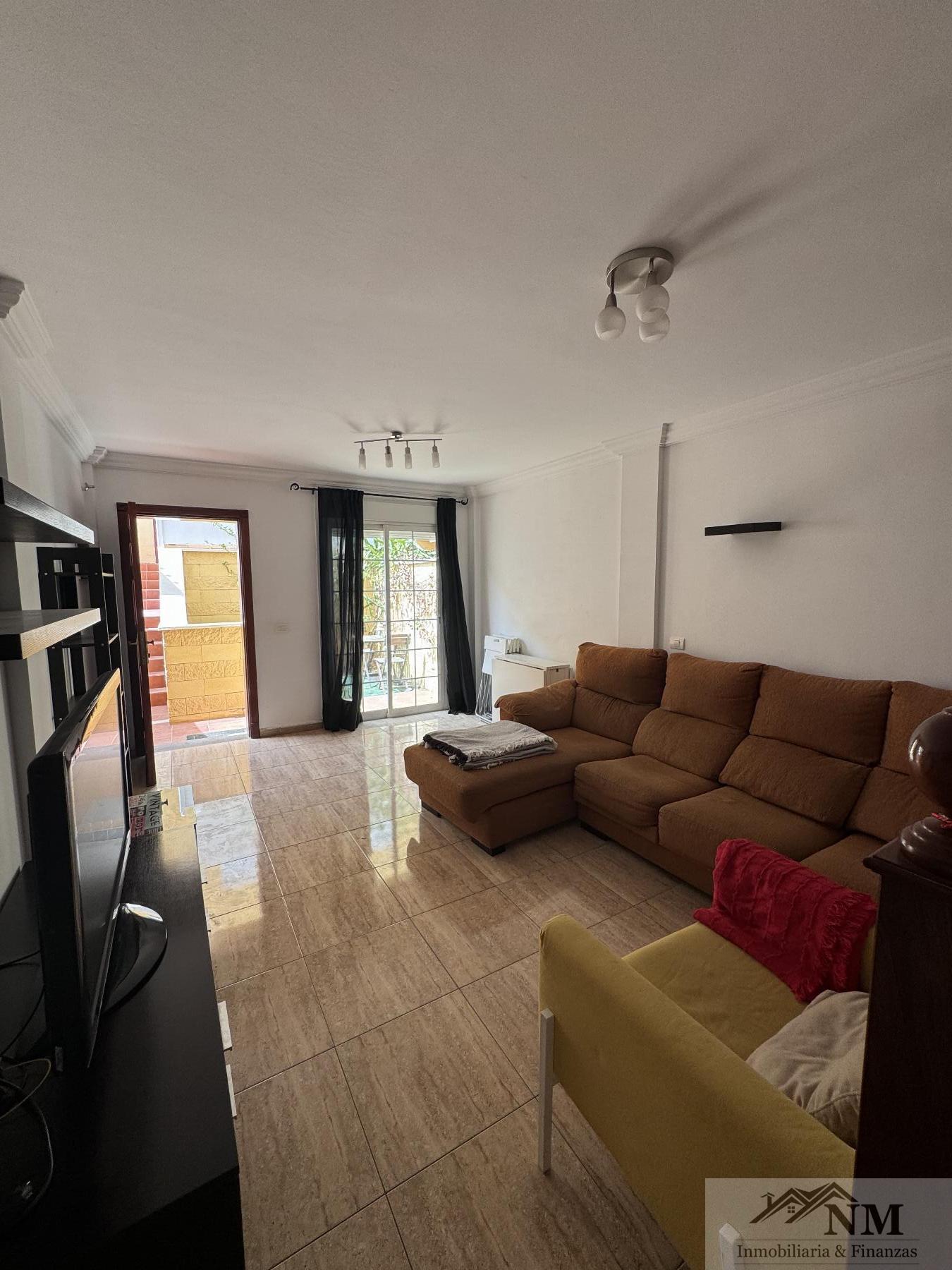 Venta de dúplex en LLano del camello