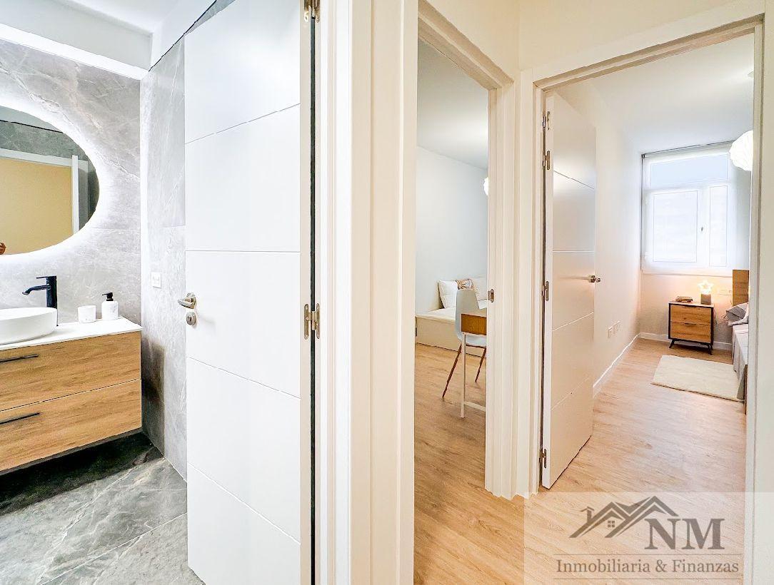 Venta de chalet en San Isidro de Abona