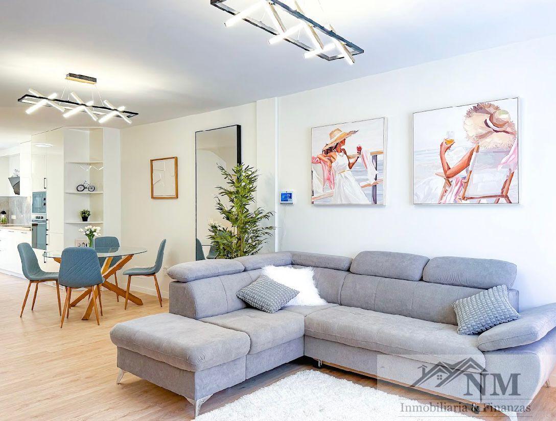 Venta de chalet en San Isidro de Abona