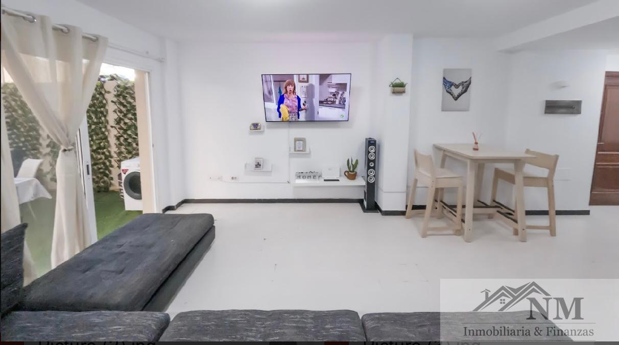 For sale of apartment in Arona