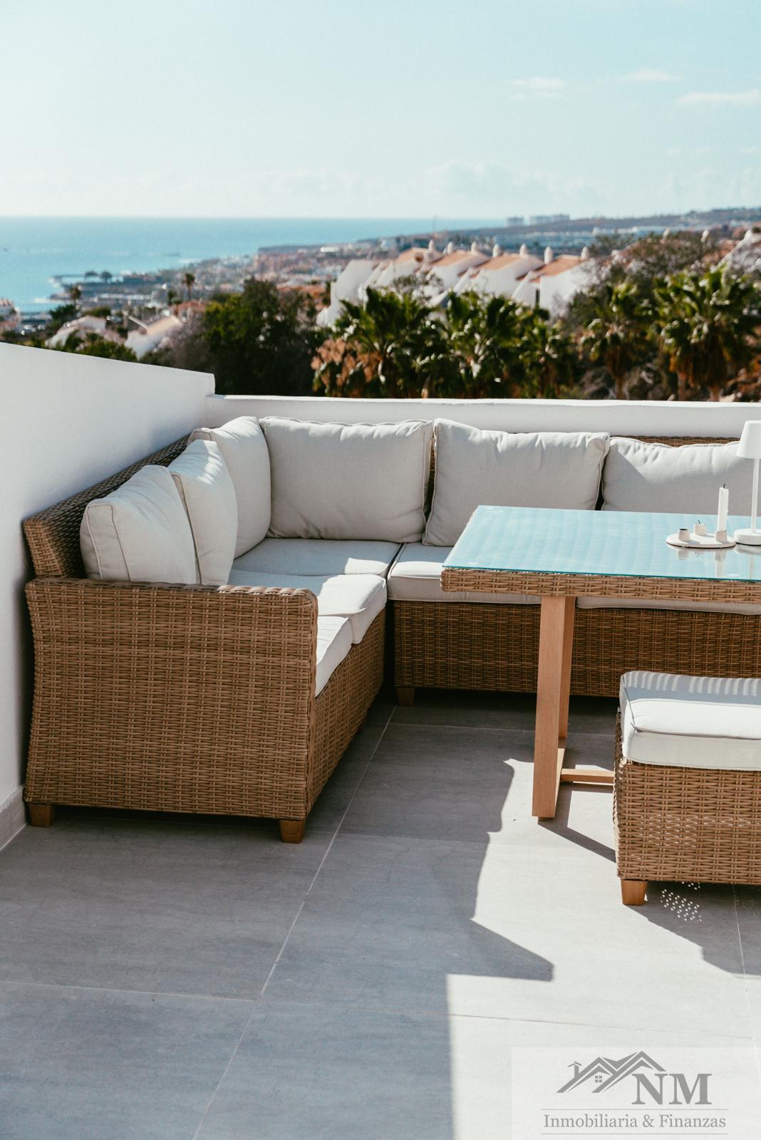 For sale of apartment in Adeje