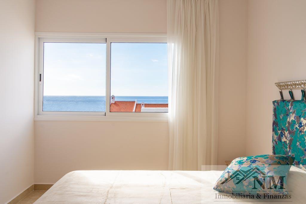 For sale of apartment in Adeje