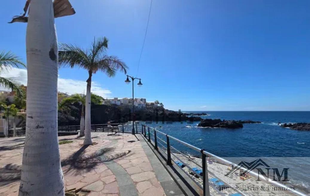 For sale of house in Guía de Isora