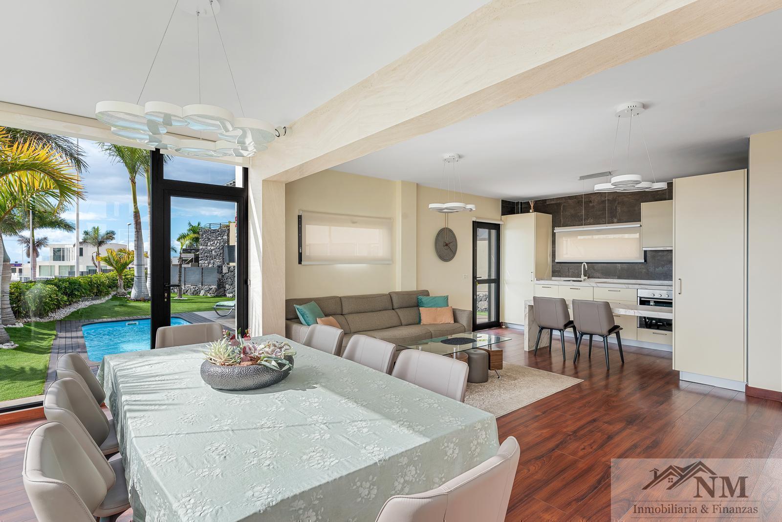 Venta de villa en Costa Adeje Venta de villa en Costa Adeje