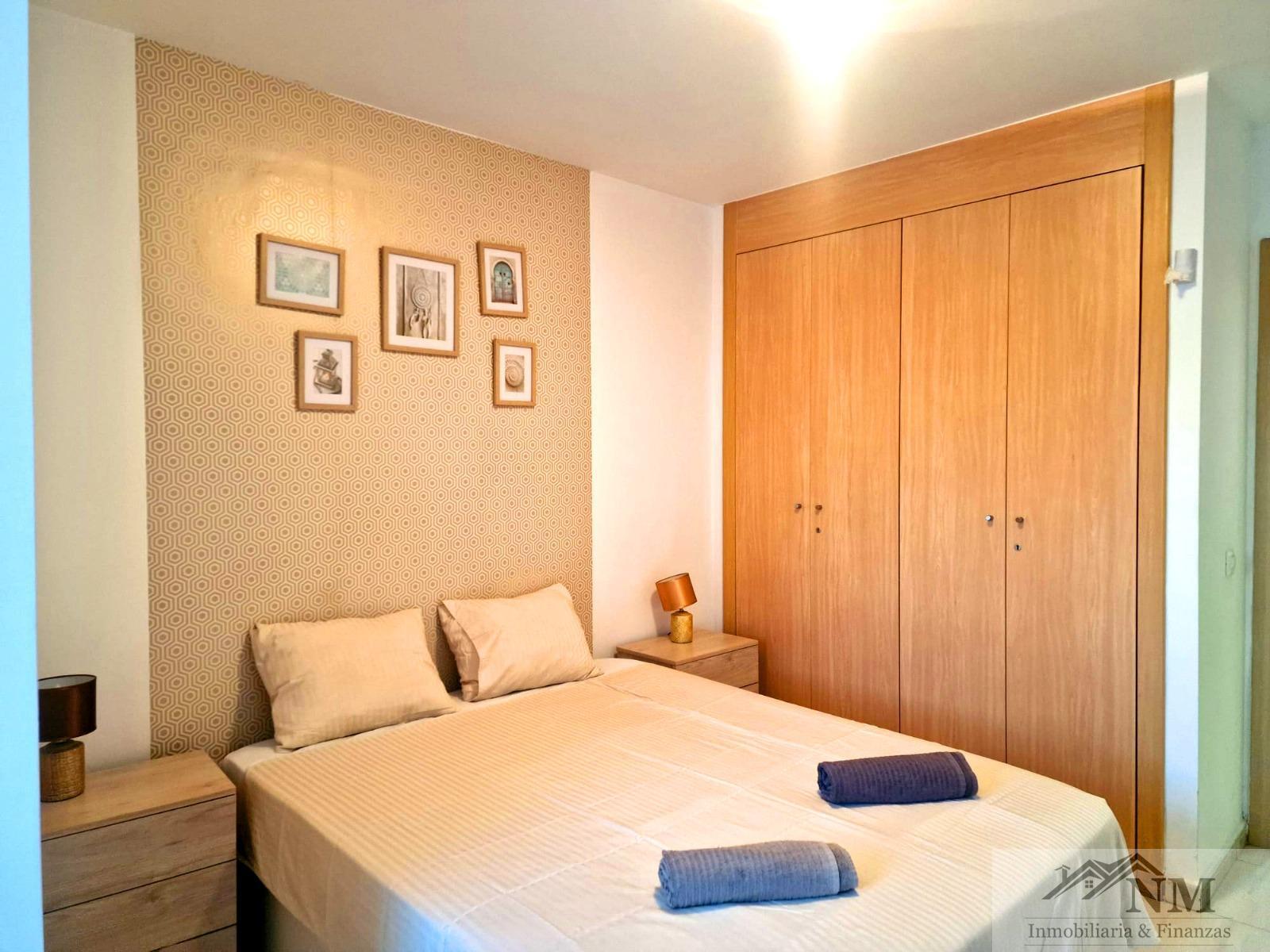 Venta de apartamento en Amarilla golf