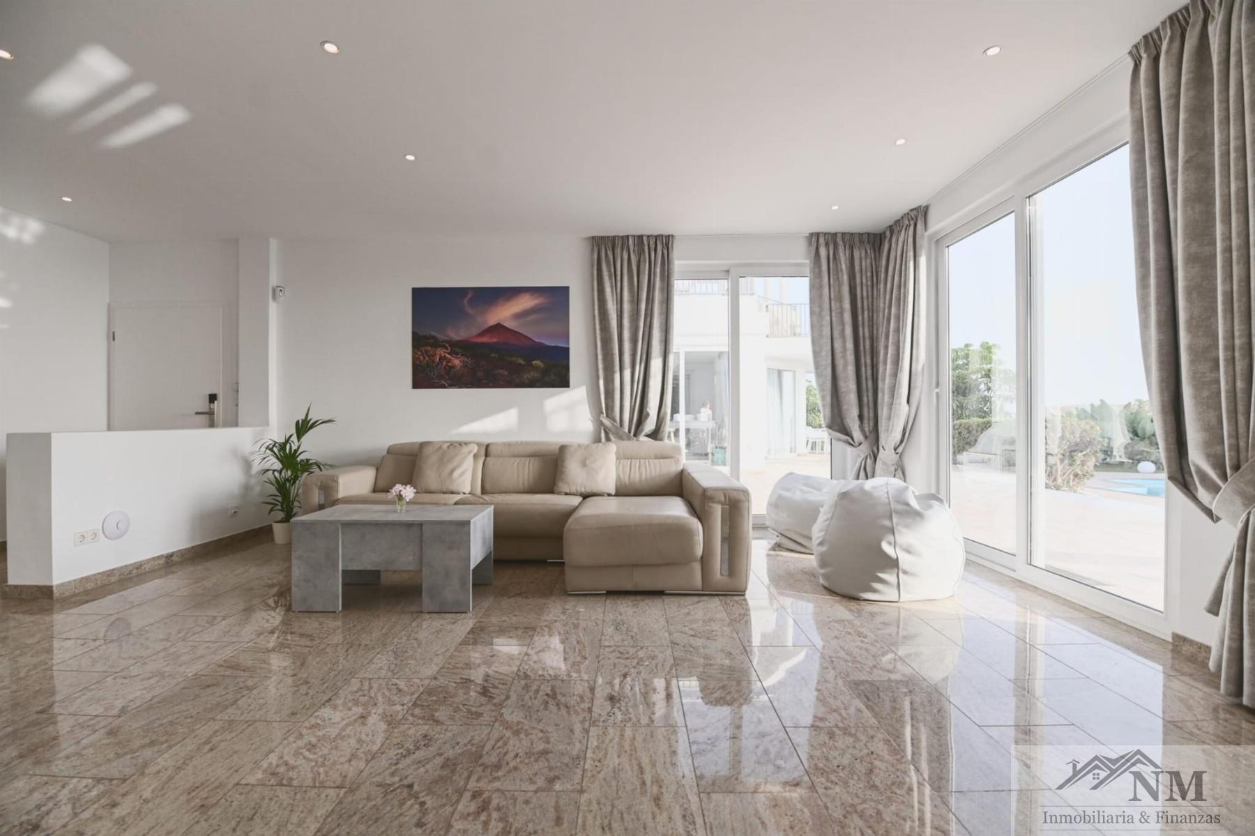 Venta de chalet en Adeje