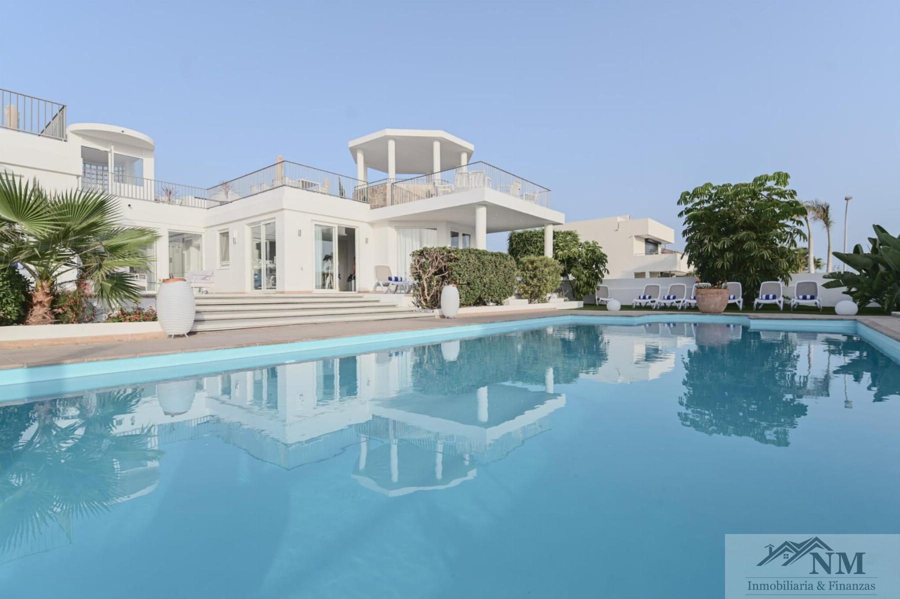 Venta de chalet en Adeje