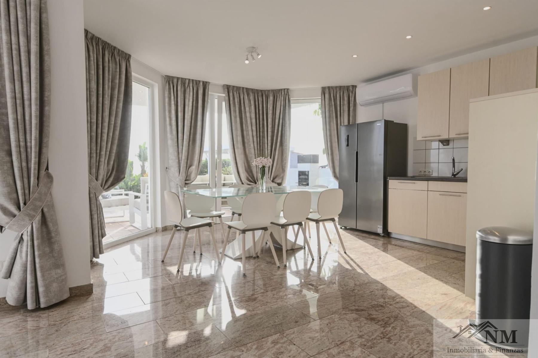 Venta de chalet en Adeje