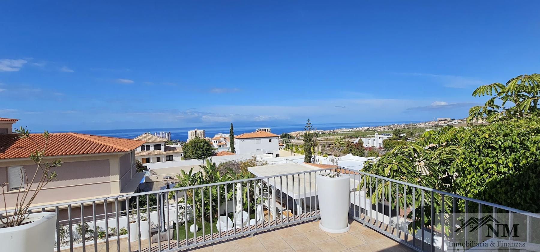 Venta de chalet en Adeje