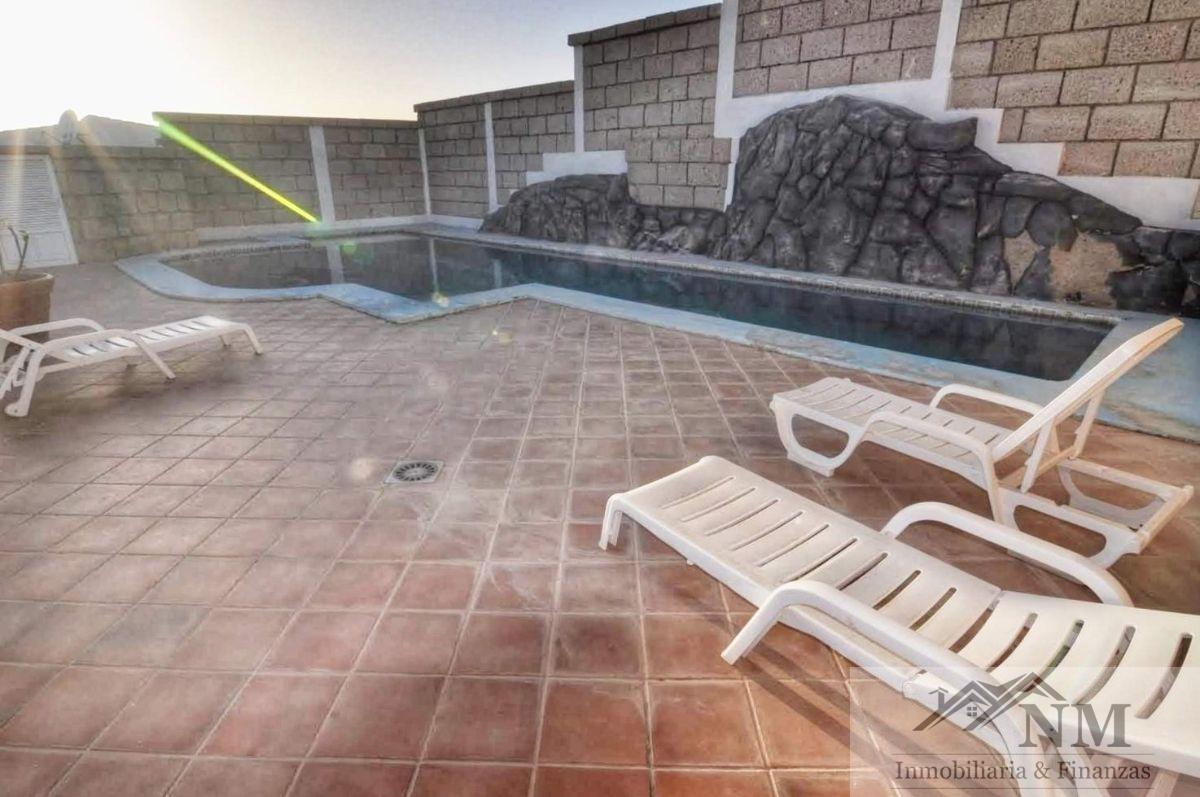 For sale of house in Granadilla de Abona
