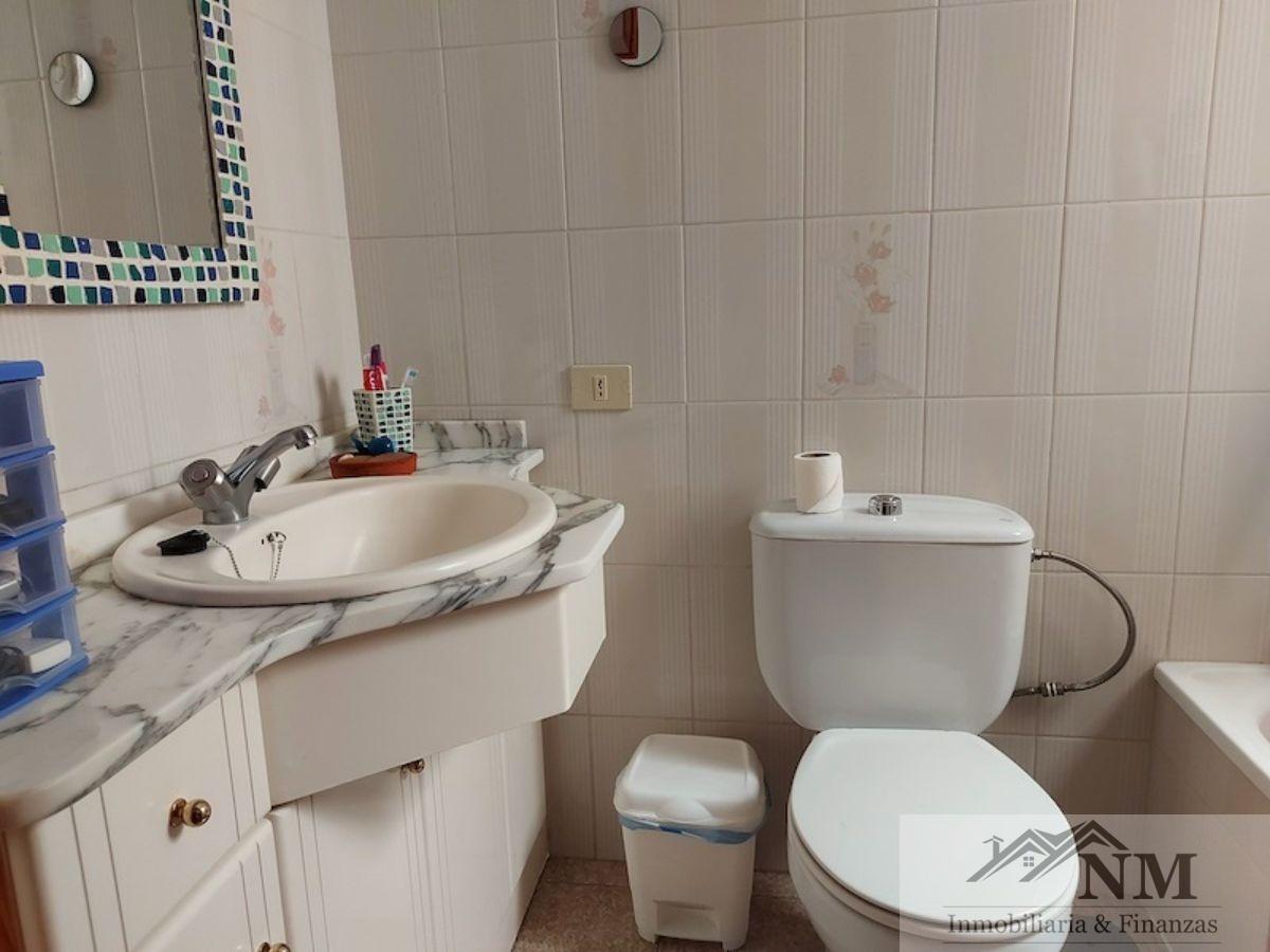 For sale of house in Guía de Isora