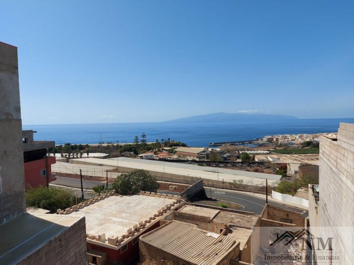 For sale of house in Guía de Isora