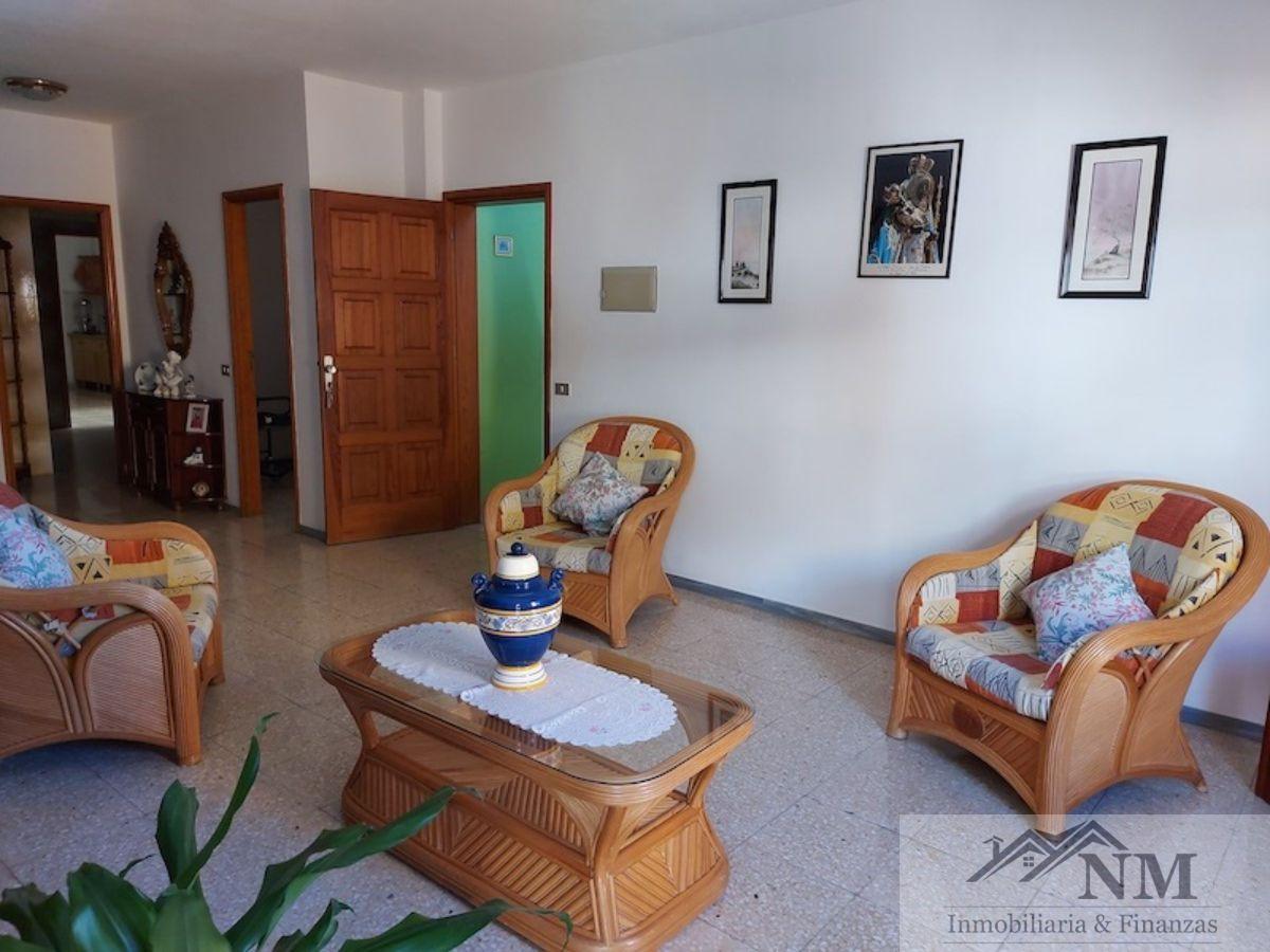 For sale of house in Guía de Isora