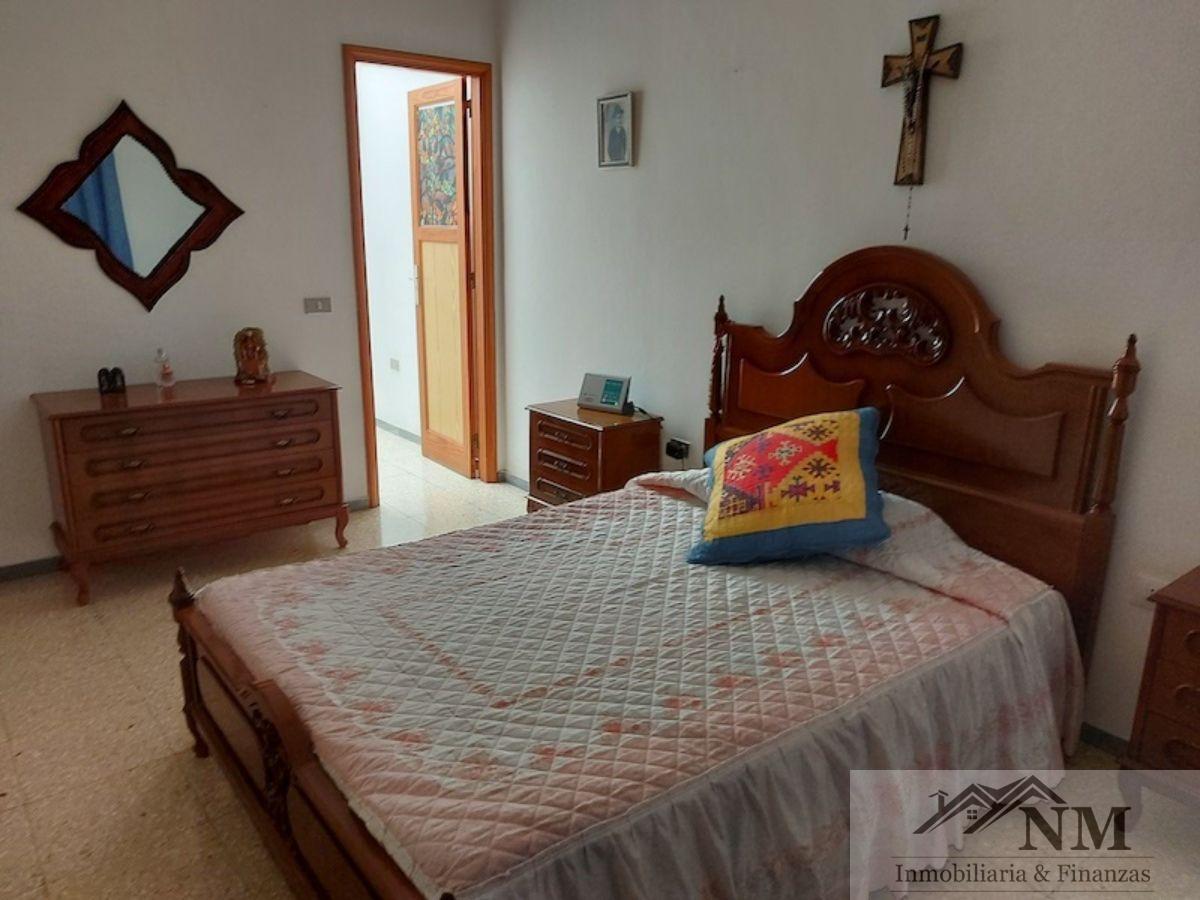 For sale of house in Guía de Isora