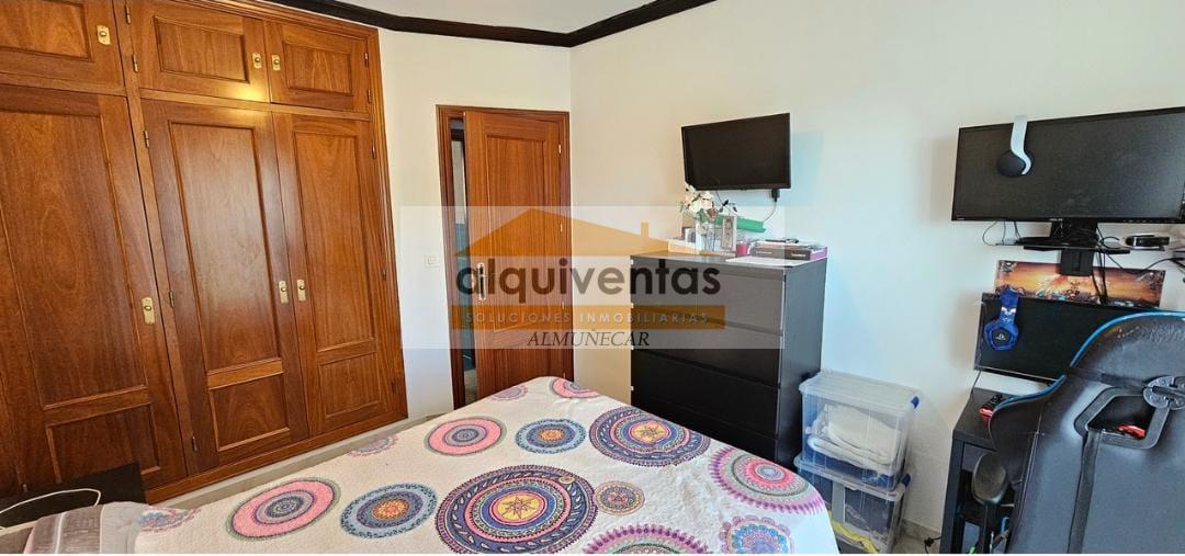 For sale of flat in Almuñécar