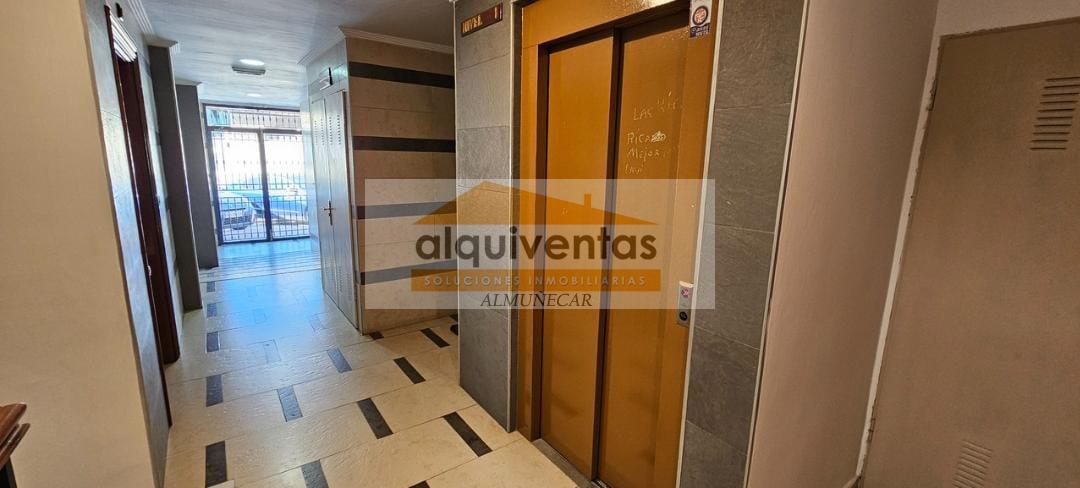 Venta de piso en Almuñécar