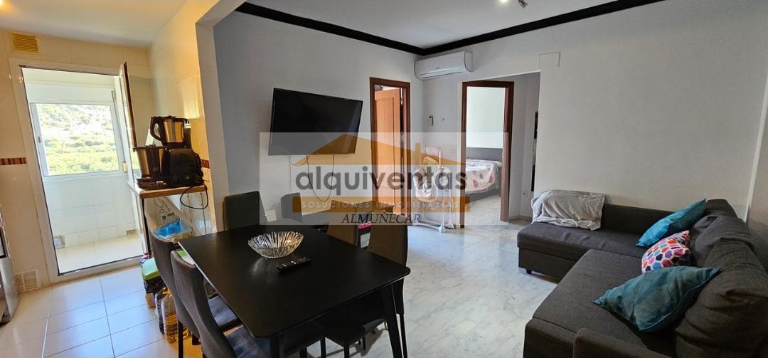 For sale of flat in Almuñécar