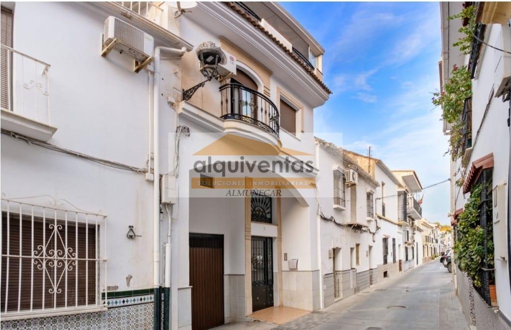 For sale of flat in Alhaurín de la Torre