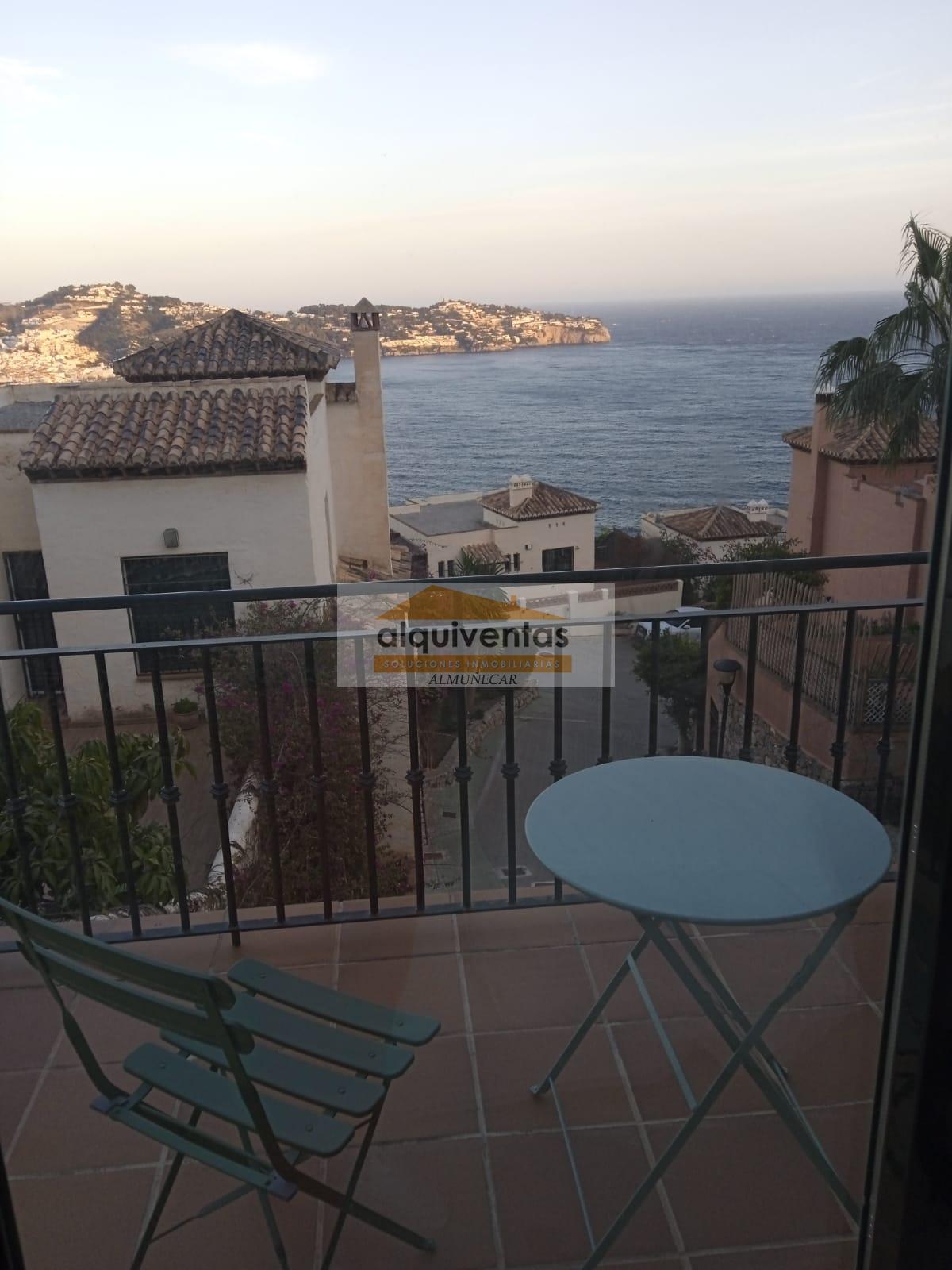 For sale of house in La Herradura