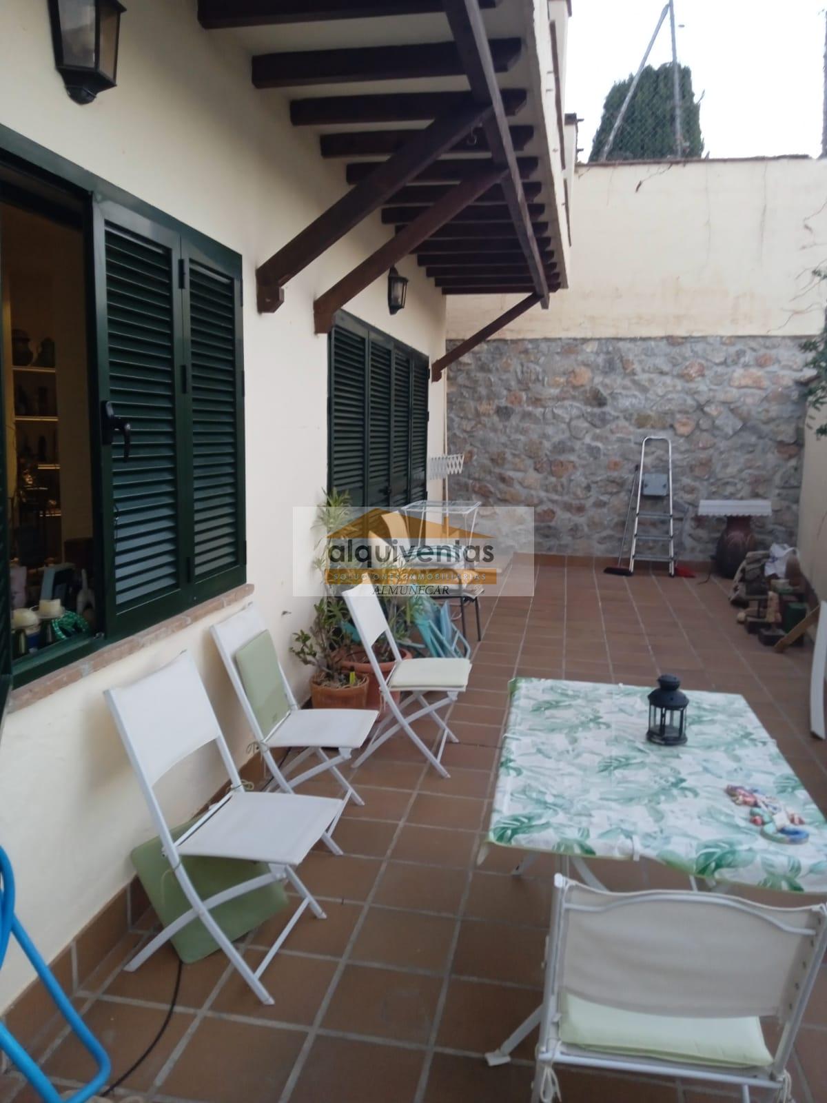 For sale of house in La Herradura