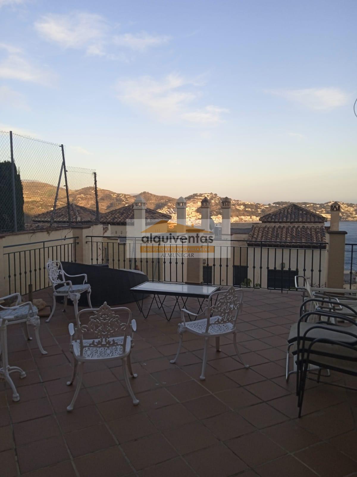 For sale of house in La Herradura