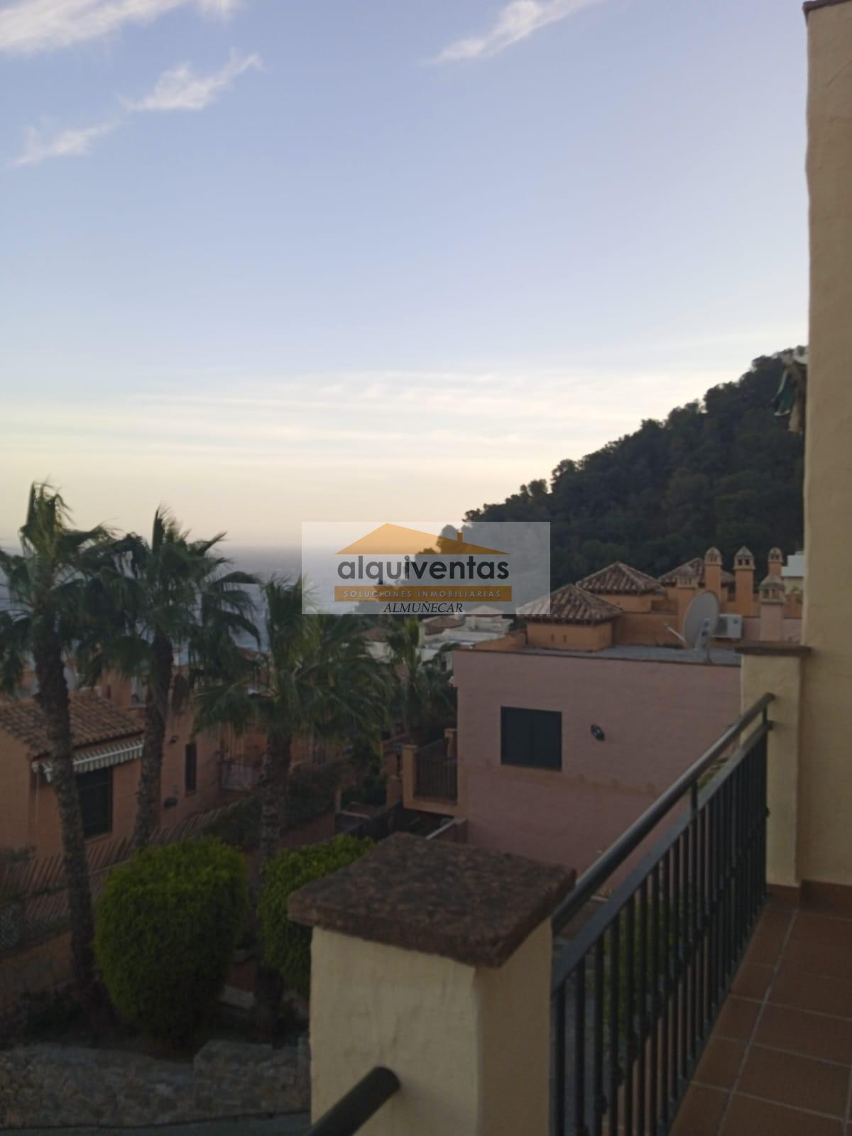 For sale of house in La Herradura