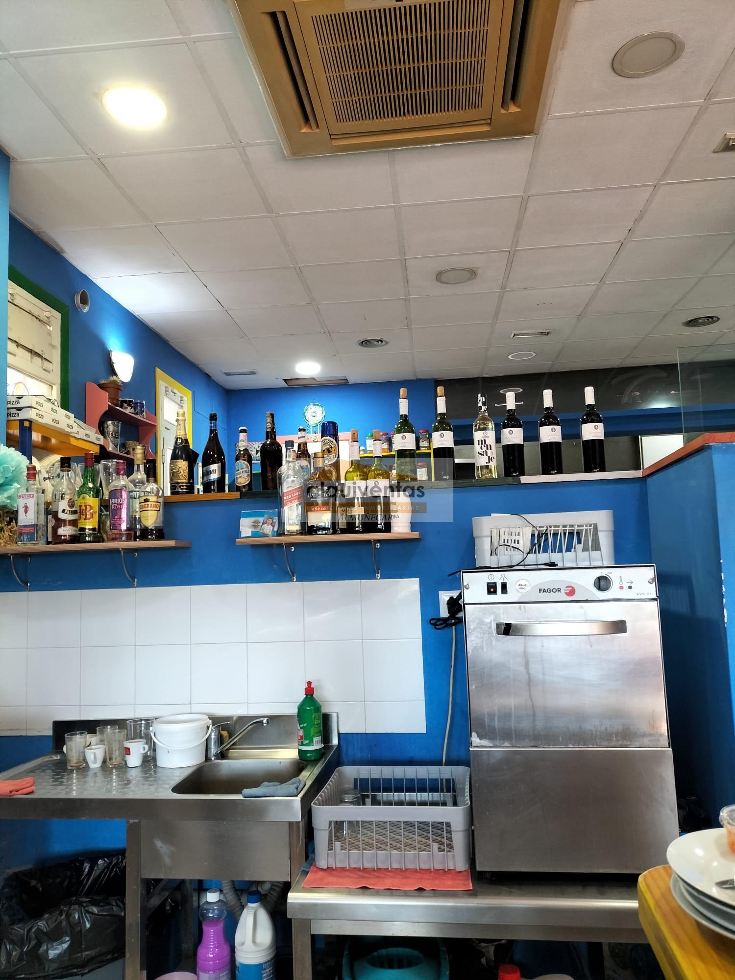 Traspaso de local comercial en Almuñécar
