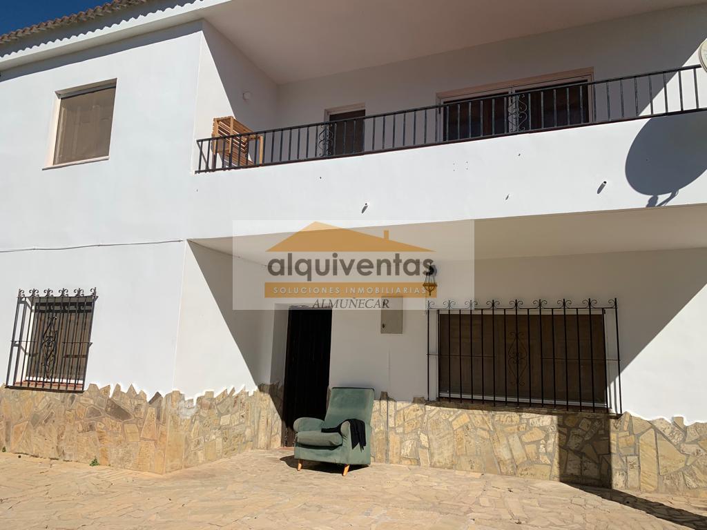 For sale of house in Órgiva