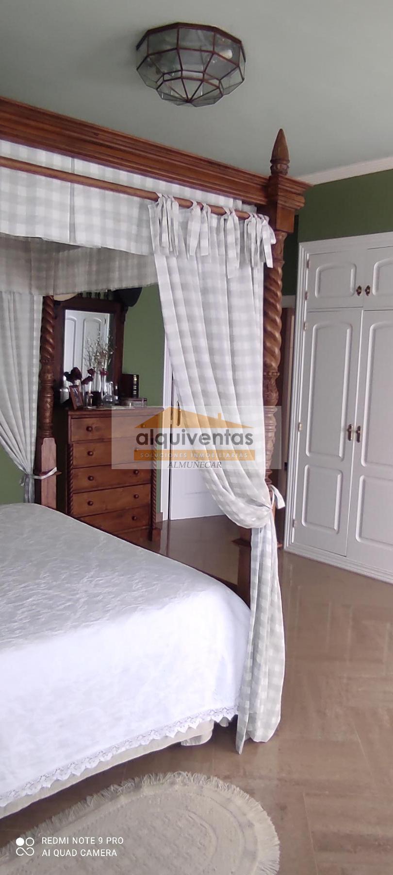 For sale of chalet in Almuñécar