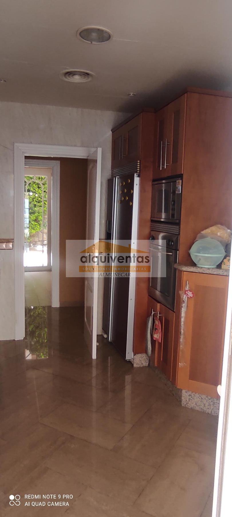 For sale of chalet in Almuñécar