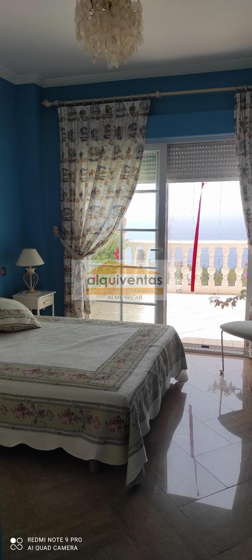 For sale of chalet in Almuñécar