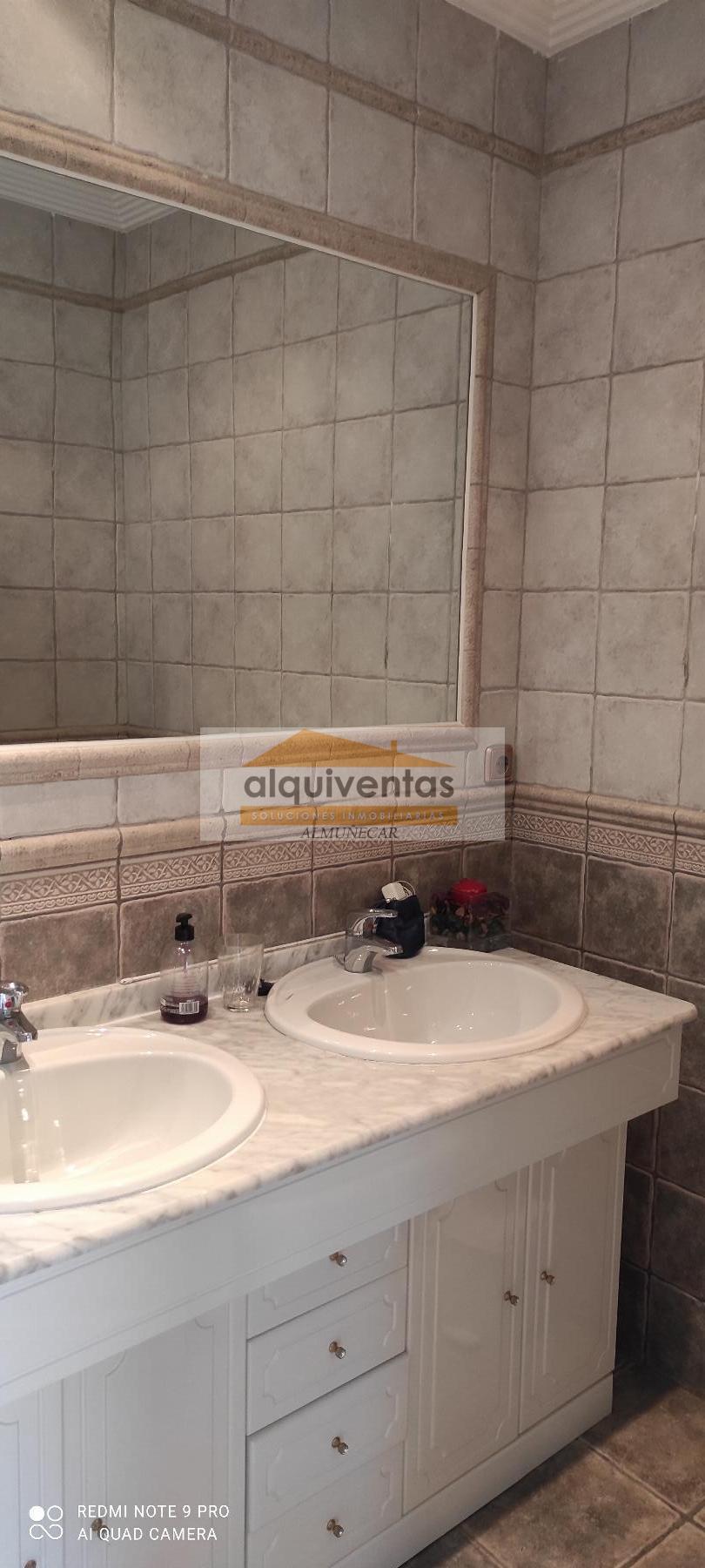 For sale of chalet in Almuñécar