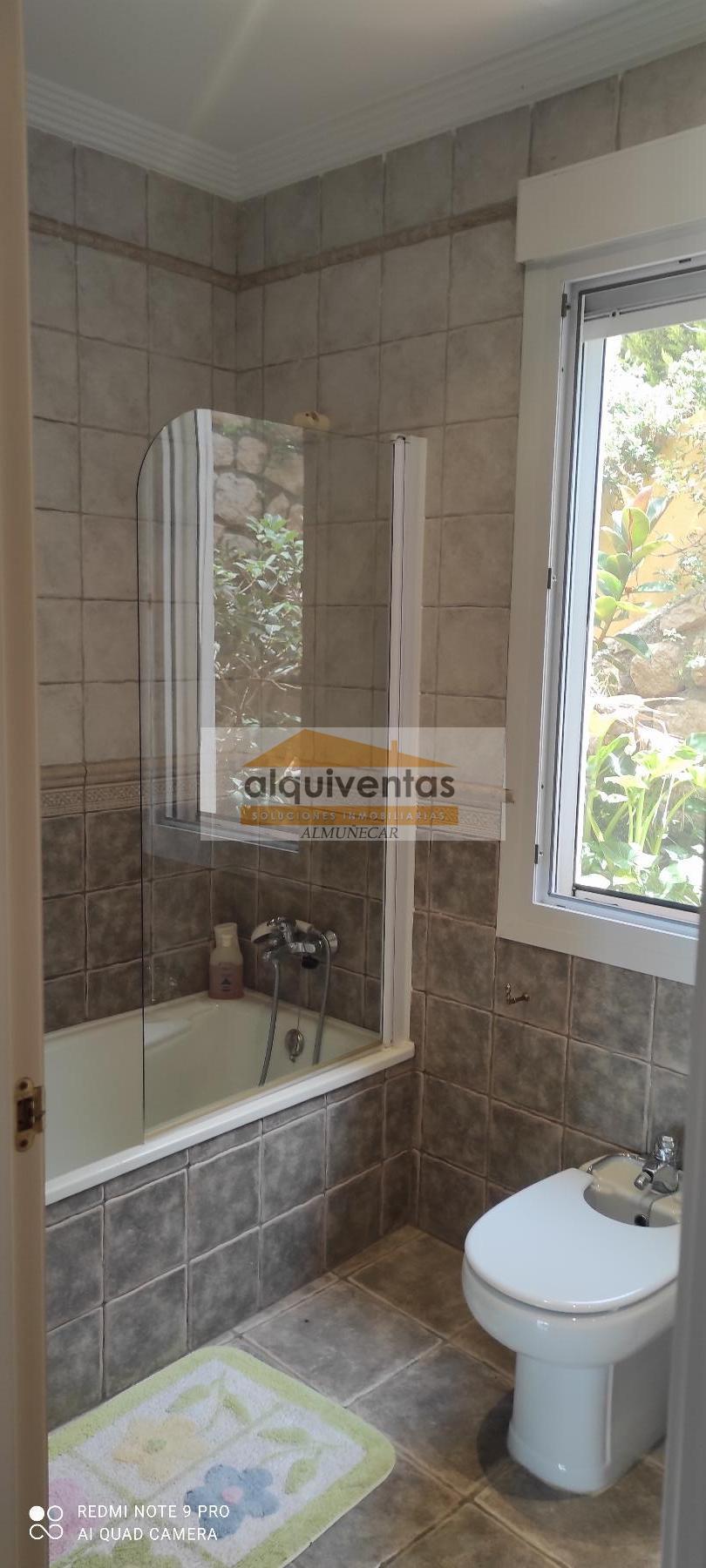 For sale of chalet in Almuñécar