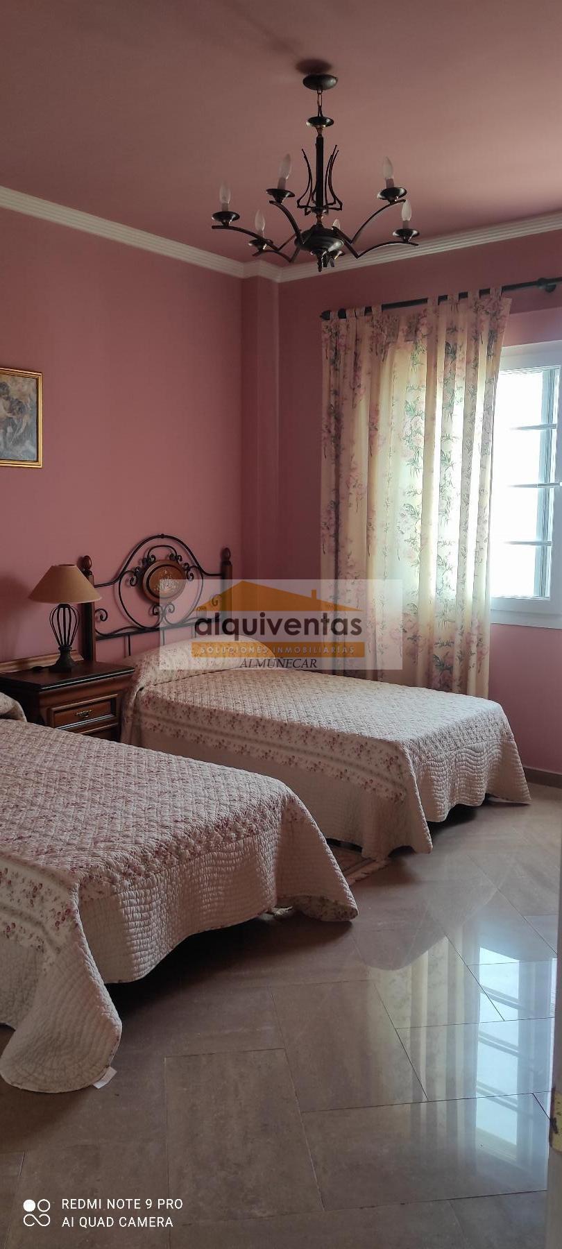 For sale of chalet in Almuñécar