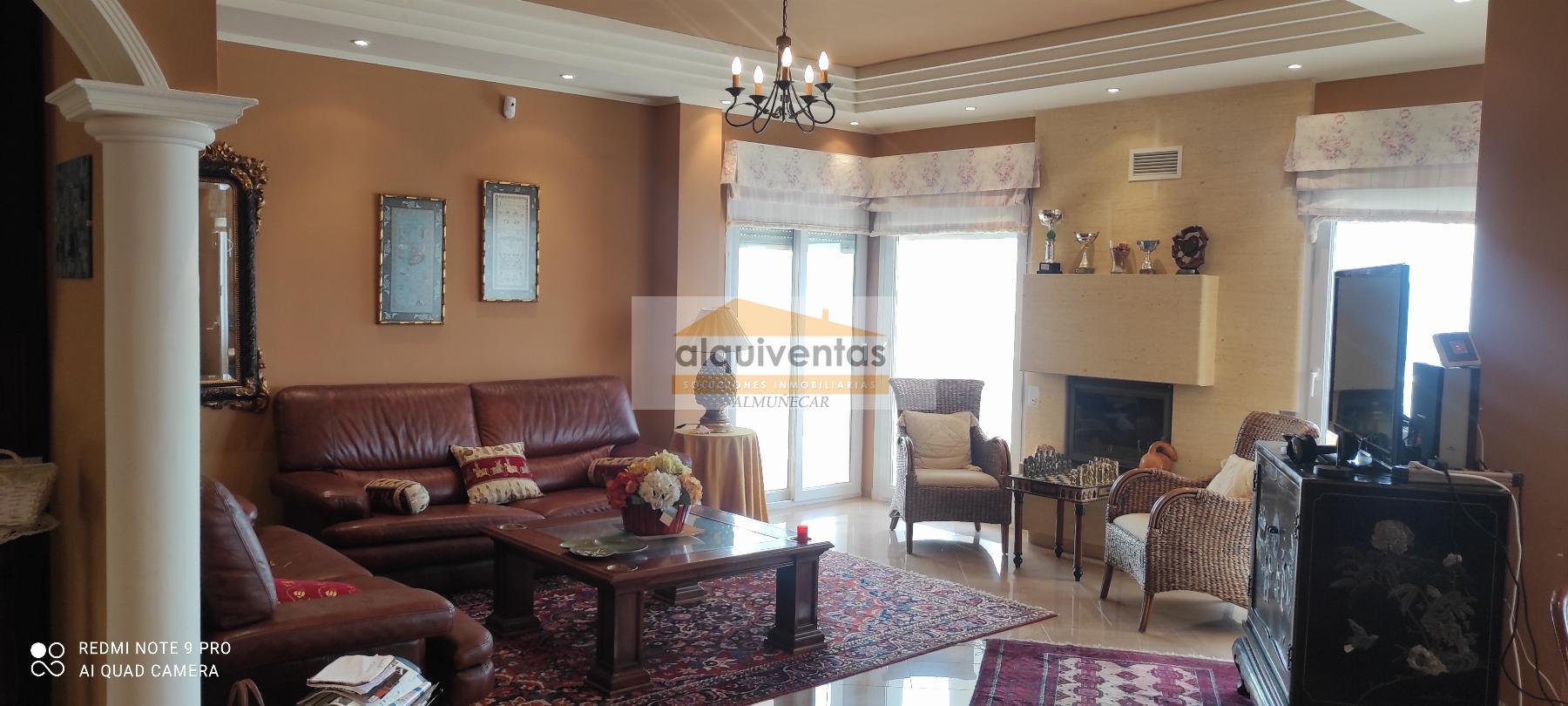 For sale of chalet in Almuñécar