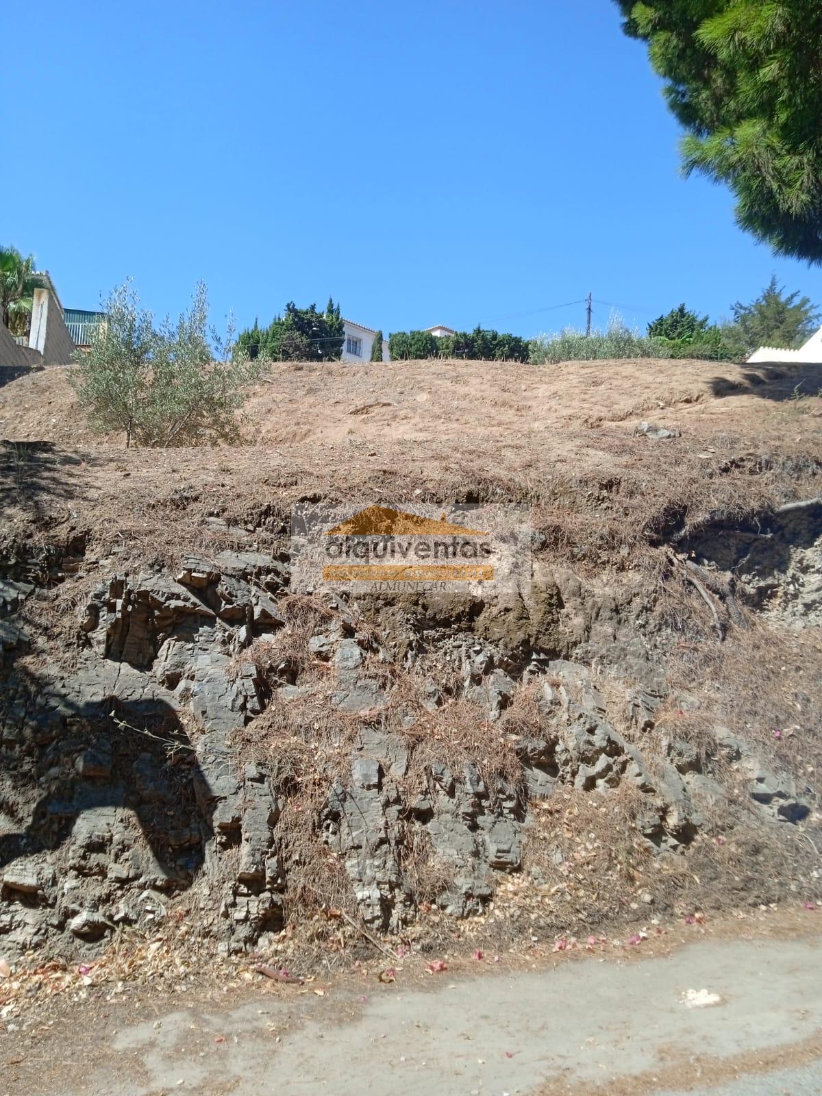 For sale of rural property in La Herradura