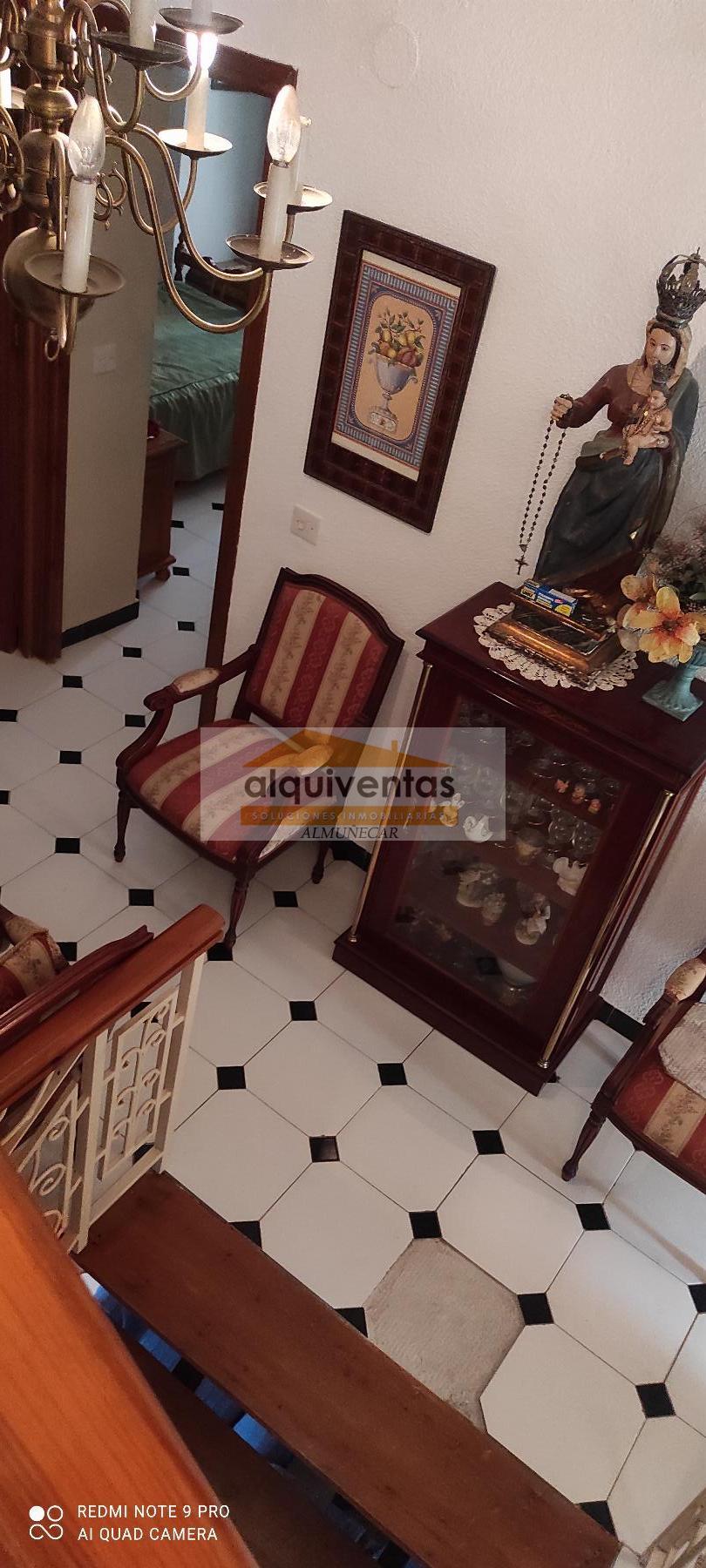 Venta de casa en Jete