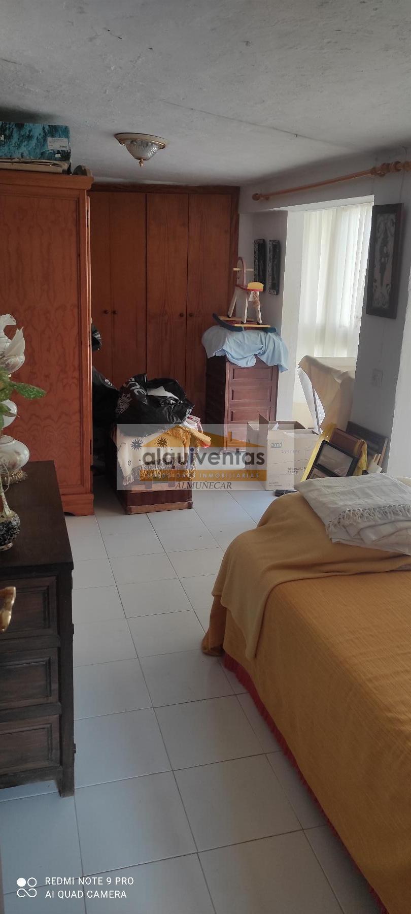 Venta de casa en Jete